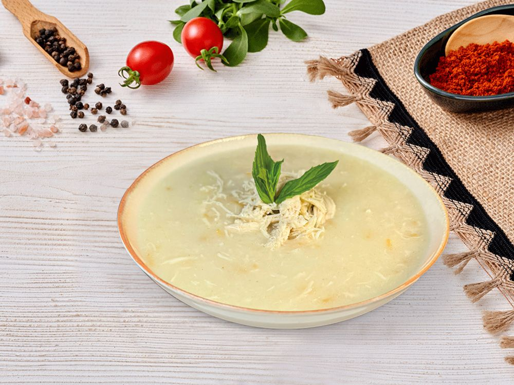 Şehriyeli Tavuk Suyu Çorbası